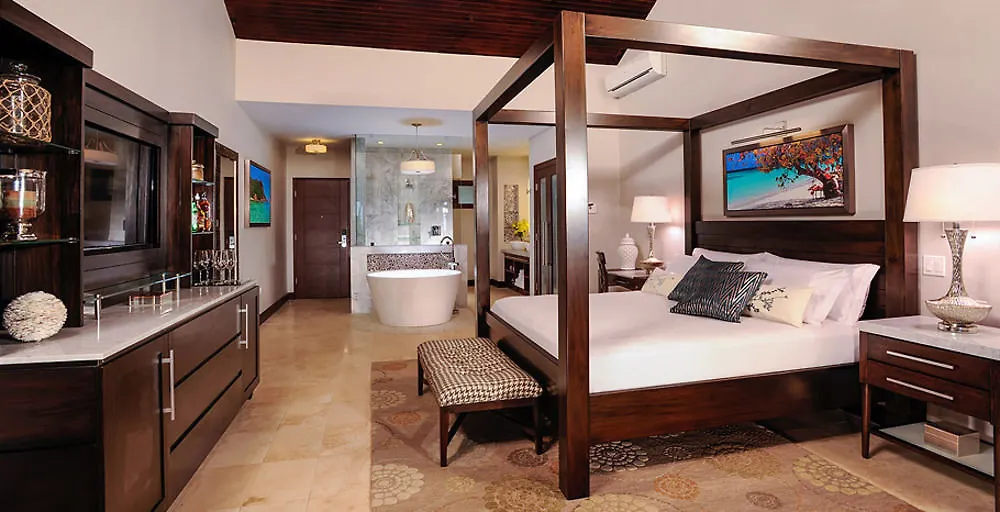 מלון מונטגו ביי Sandals Royal Caribbean (Adults Only)