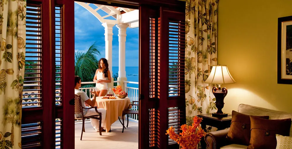 מונטגו ביי Sandals Royal Caribbean (Adults Only) 5*, מונטגו ביי ג'מייקה